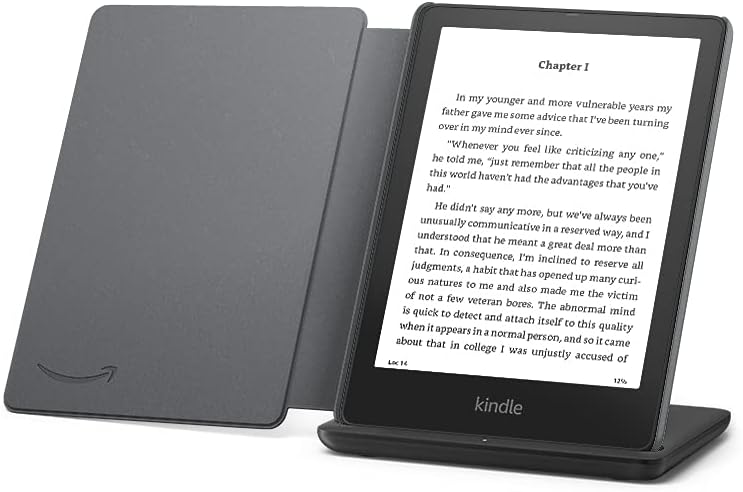 Kindle Paperwhite Signature Edition Essentials Bundle including Kindle Paperwhite Signature Edition (32 GB)